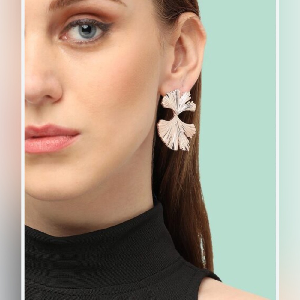 Silver Ginkgo Biloba Leaf Earrings